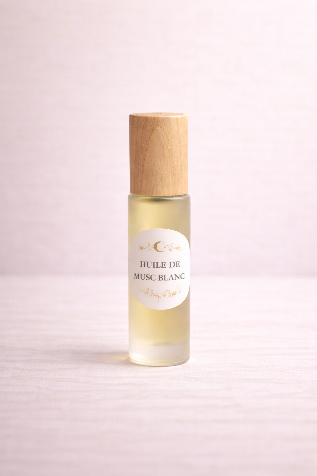 Ensemble de huiles essentielles MoonRose Glow Luxueux pour une routine visage naturelle et éclatante.
